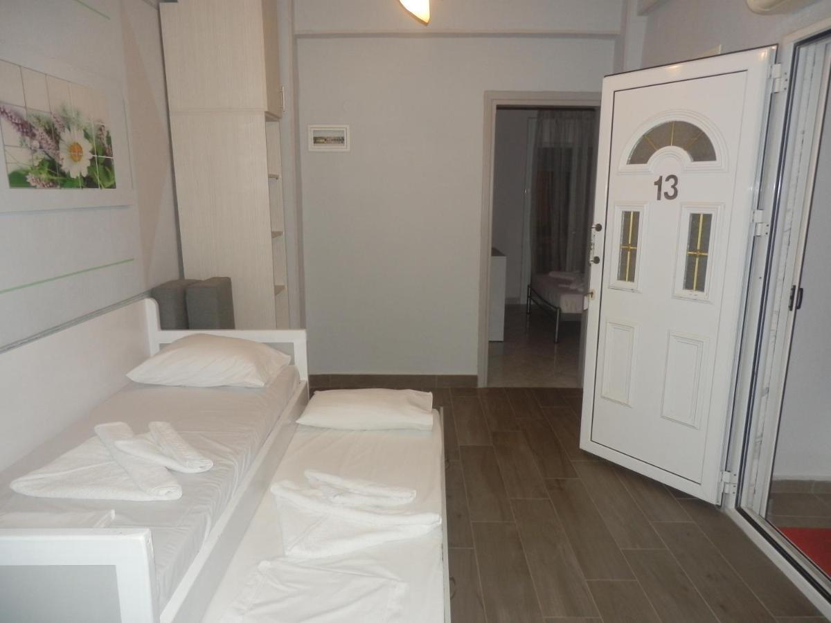 Zephyros Family Apartments 1 Ormos Panagias Buitenkant foto