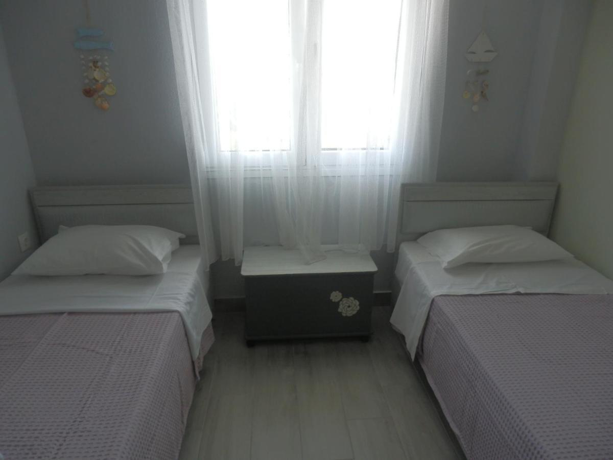 Zephyros Family Apartments 1 Ormos Panagias Buitenkant foto