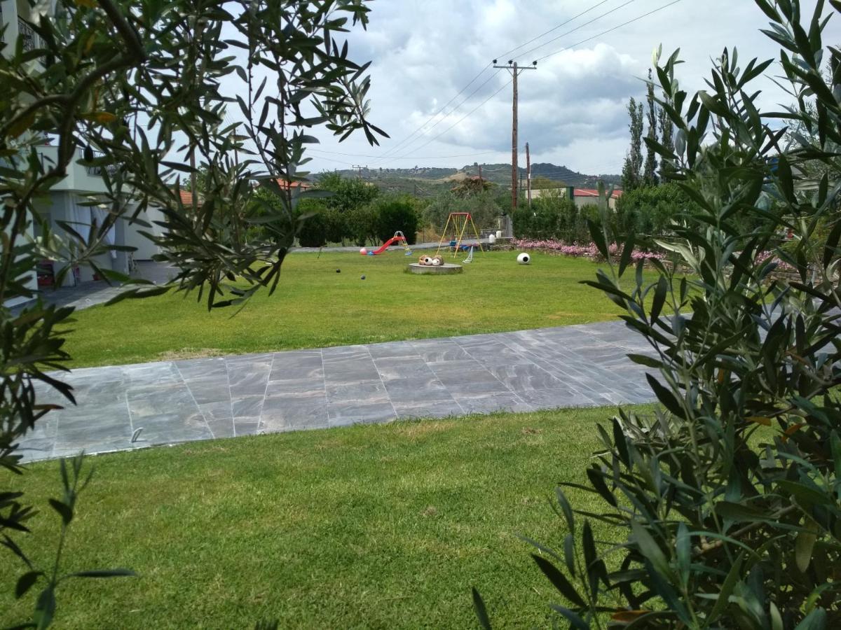 Zephyros Family Apartments 1 Ormos Panagias Buitenkant foto